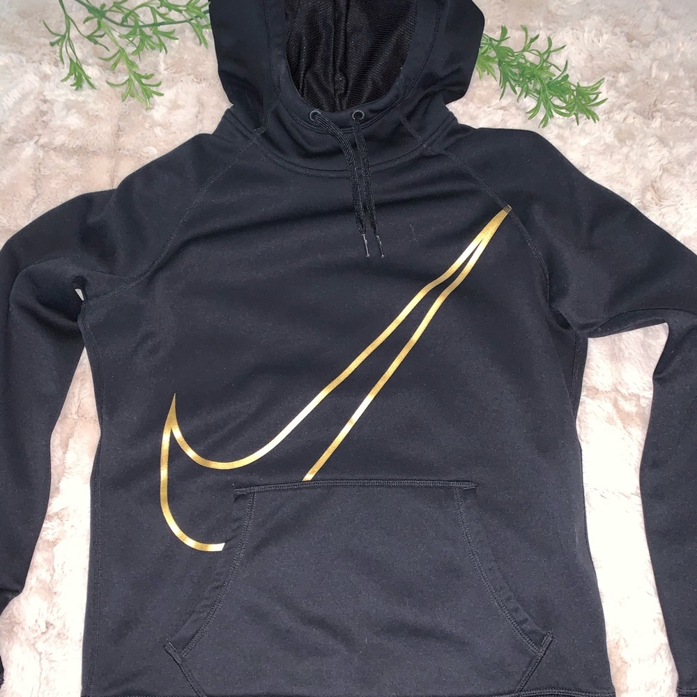 Nike Therma-Fi Hoodie Size Small